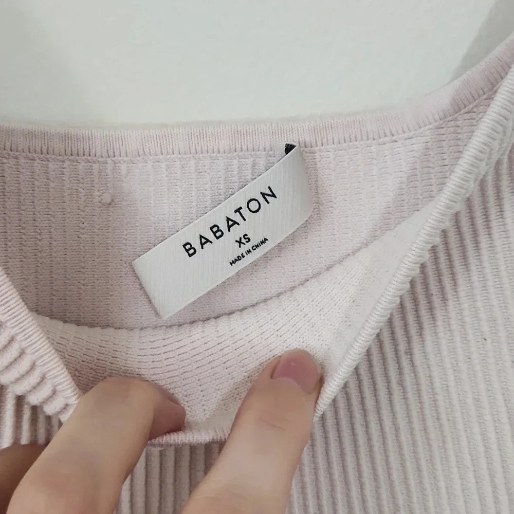 Babaton sculpt knit squareneck cropped tank - Picture 3 of 5